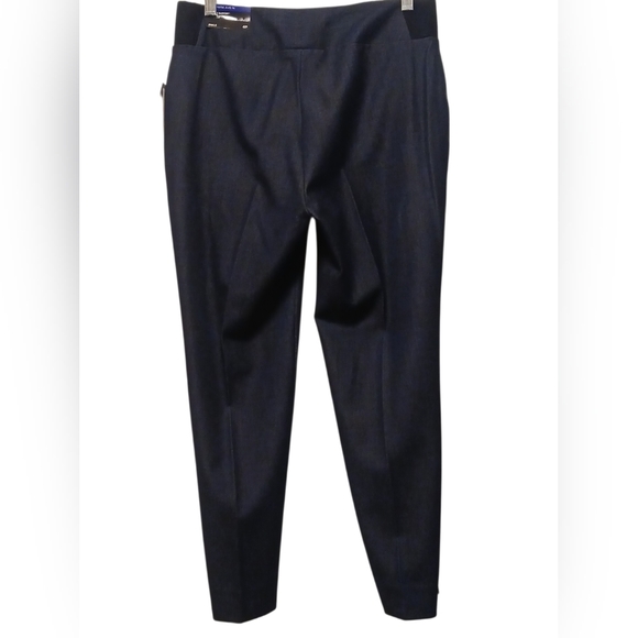 Investments -Park Ave Fit Ankle , Lite Weight Denim Pants, Look One Size Smaller - Picture 2 of 6